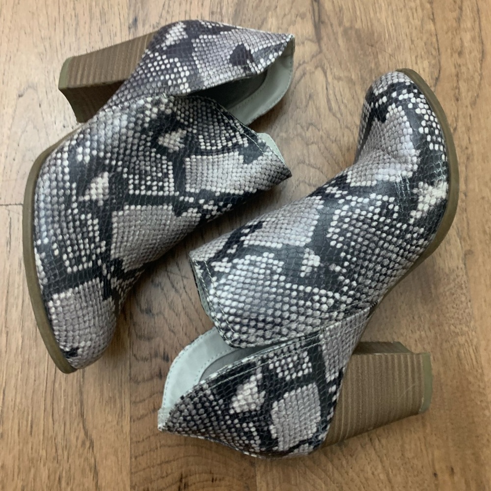 Snakeskin bootie